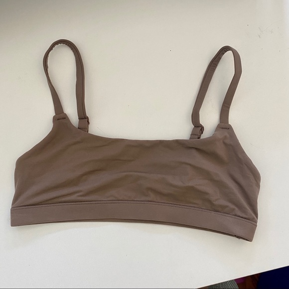 NWOT Skims Fits Everybody Scoop Neck Bralette - Picture 2 of 5